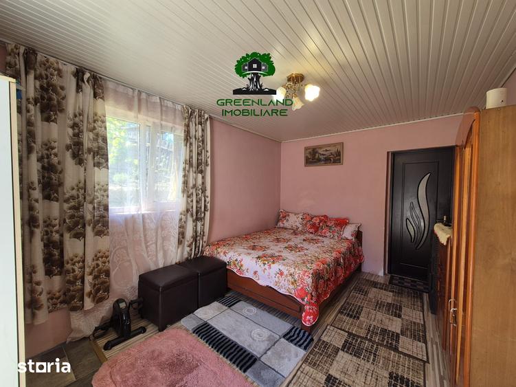Casă cu 4 camere cu Teren 3024 Mp în Popricani