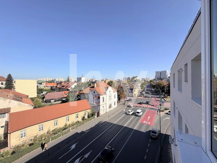 Apartament cu 2 camere semidecomandat, mobilat în 15 Noiembrie