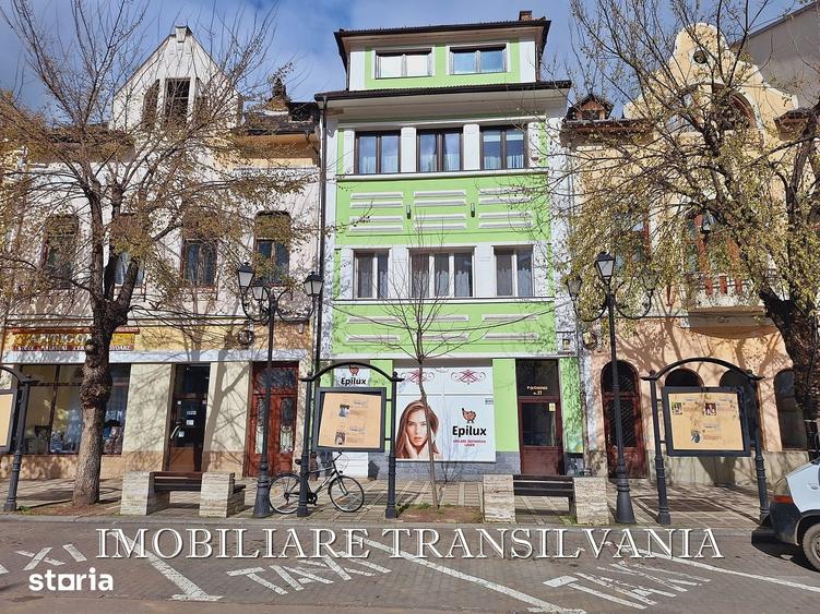 Apartament cu 3 camere în Ultracentral