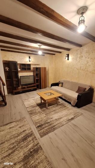 Apartament cu 3 camere în Sărărie