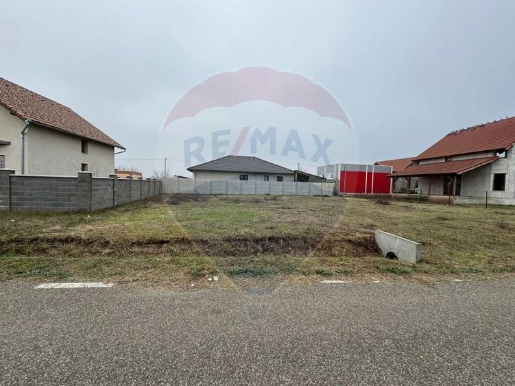 Teren Construcții intravilan de 508 mp, în Călugăreni