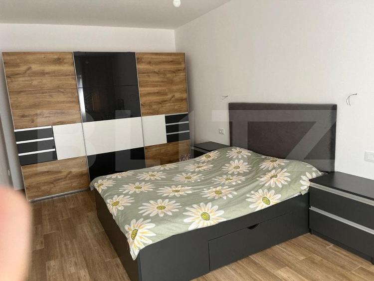 Casă individuală cu 6 camere cu Teren 415 Mp în Iosia