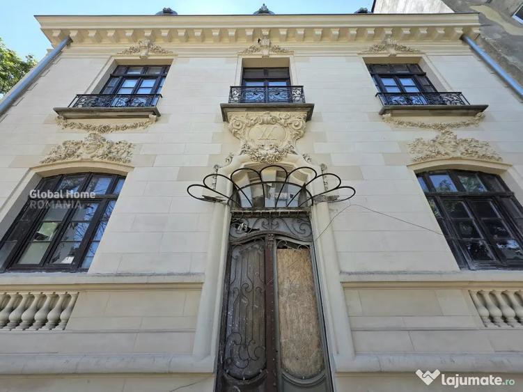 Casă cu 7 camere cu Teren 306 Mp în Ultracentral