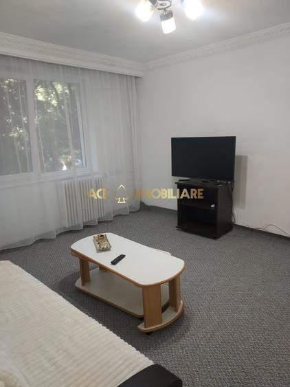 3 Camere de inchiriat| Unirii |Metrou | Utilat, mobilat| Pet friendly - 1