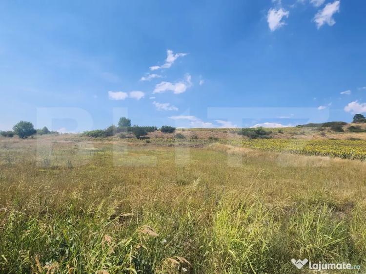 Teren de 827 mp, în Ciugud