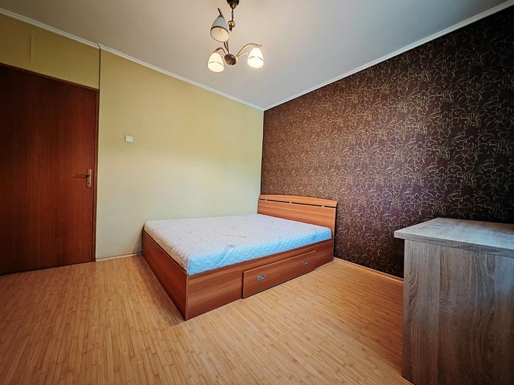 Apartament cu 3 camere decomandat în Vitan Mall