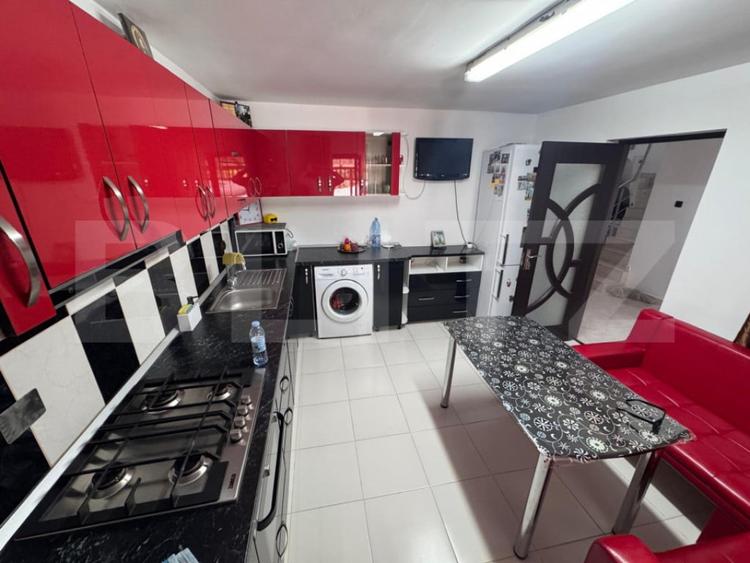 Casă cu 3 camere cu Teren 678 Mp în Valea