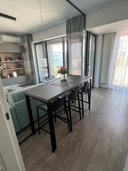 Apartament cu 2 camere decomandat în Aviației — fotografia 3