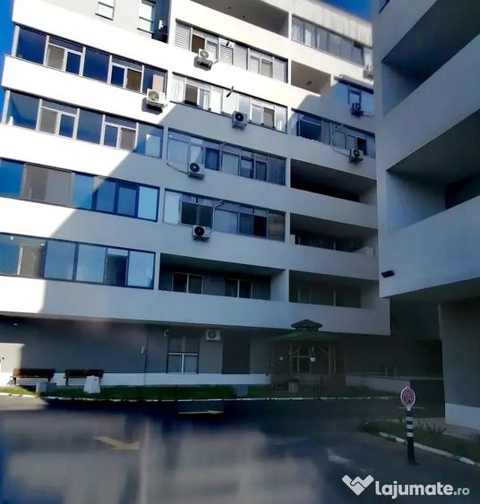 Apartament cu 2 camere semidecomandat în Vitan