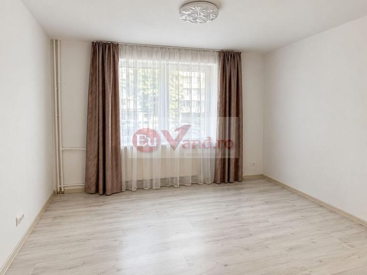 Garsonieră decomandată în Micro 40