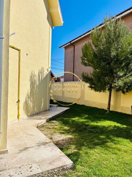 Casă individuală cu 4 camere cu Canalizare în Central