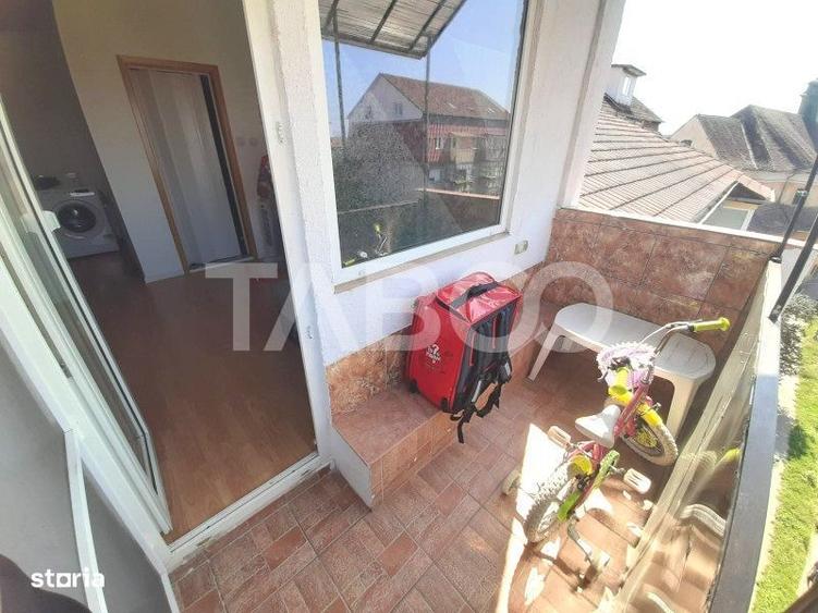 Apartament cu 2 camere, mobilat în Terezian