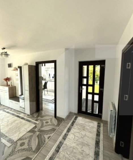 Casă cu 5 camere cu Teren 2133 Mp în Central