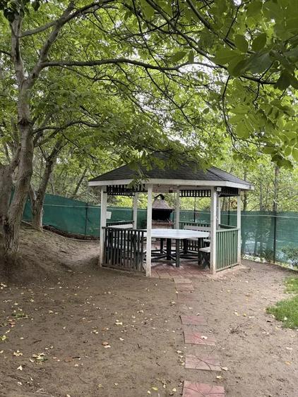 Apartament cu 2 camere decomandat, mobilat în Brâncoveanu