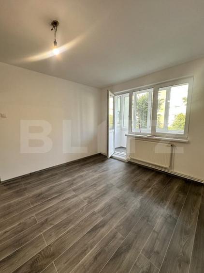 Apartament cu 2 camere semidecomandat în Micro 1
