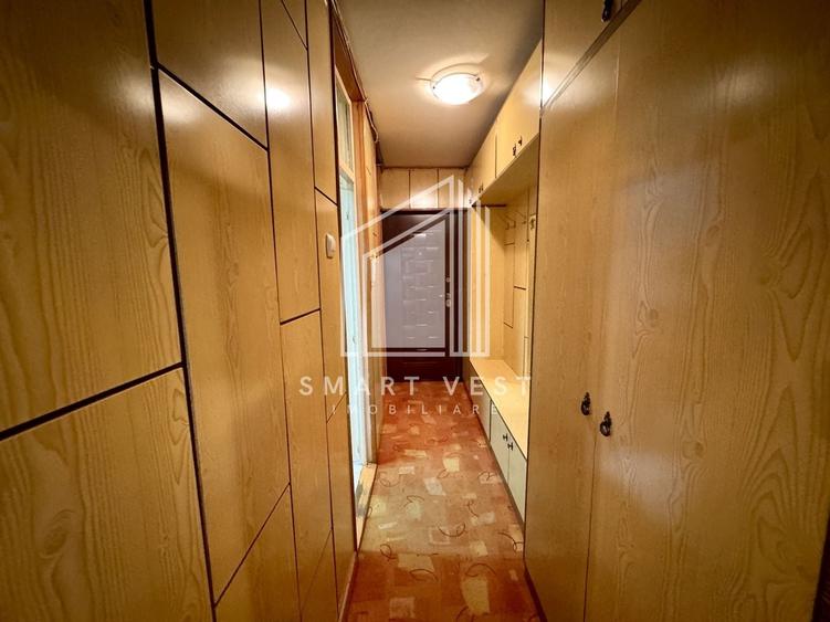 Apartament cu 2 camere decomandat în Micro 17