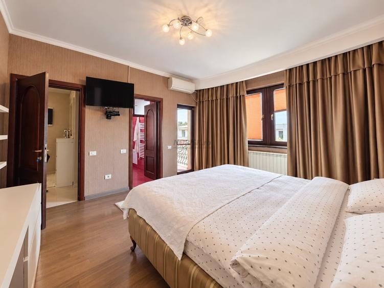Casă individuală cu 8 camere cu Piscina în Bragadiru