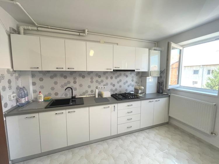 Apartament 2 camere | 70 mp utili | Zona Cetate - Vasile Goldis - 3