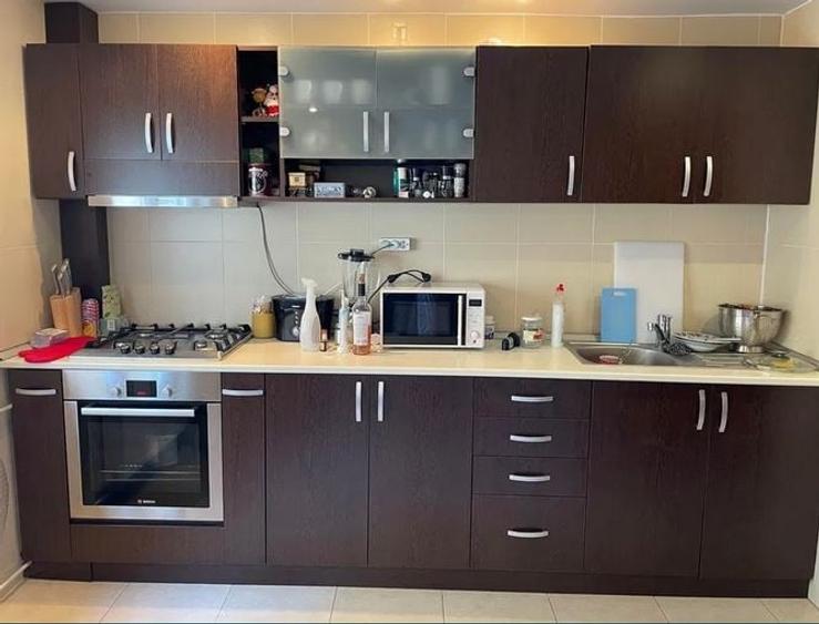 Apartament cu 3 camere decomandat în Doamna Ghica