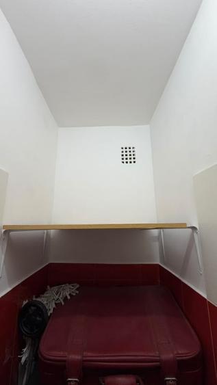 Apartament cu 3 camere decomandat în Berceni