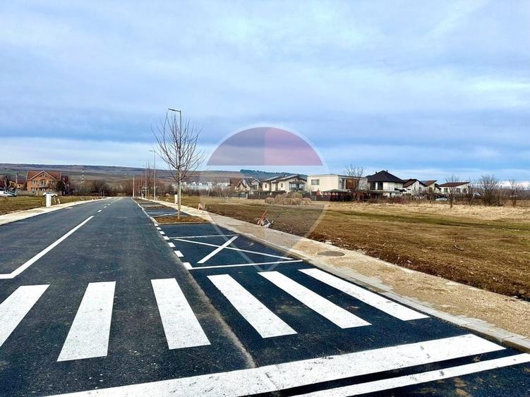 Teren Construcții intravilan de 703 mp, în Mărăști