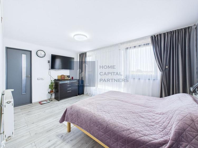 Casă individuală cu 4 camere cu Canalizare în Crevedia