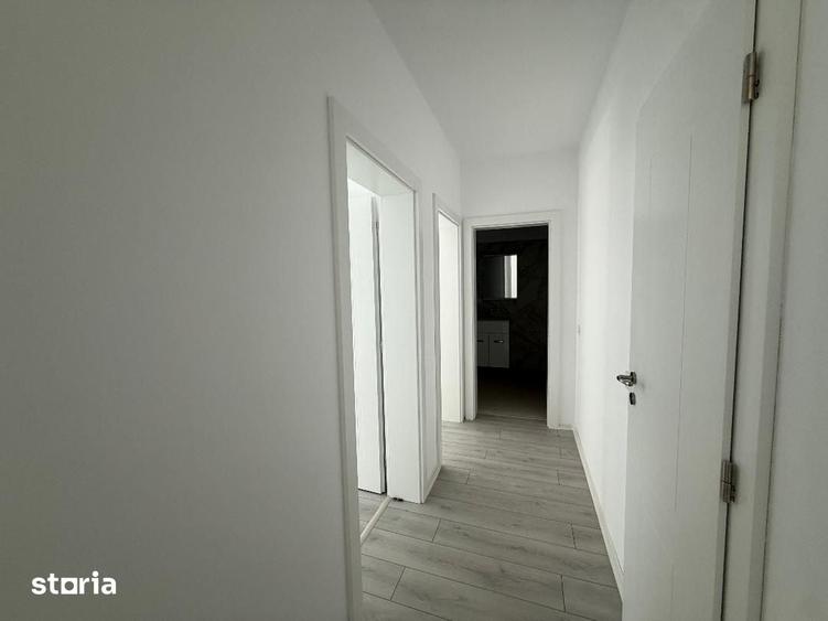 Apartament cu 3 camere în Cetate