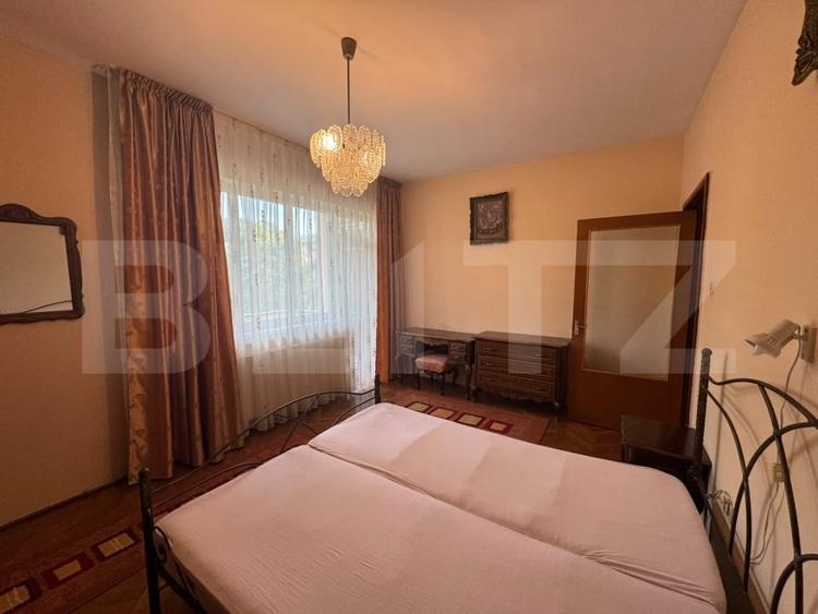 Apartament cu 3 camere decomandat, mobilat în Zorilor