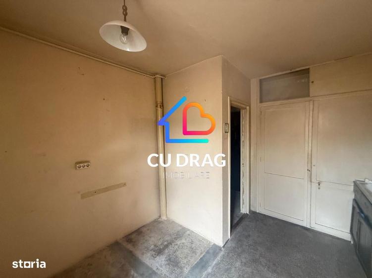 Oportunitate de investi?ie! Apartament decomandat, parter, 51 mp Ter - 4