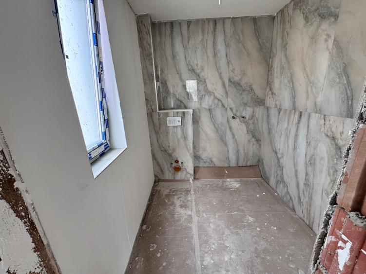 Casă individuală cu 4 camere cu Canalizare în Metalurgiei
