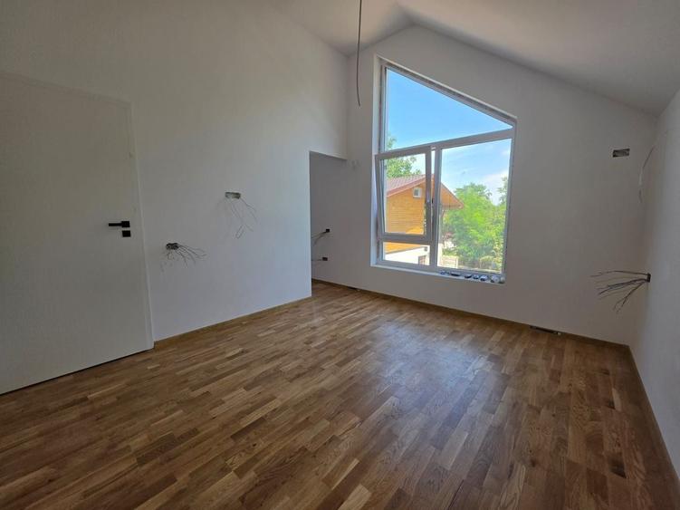 Vila 4 Camere | 400m de STV - 17