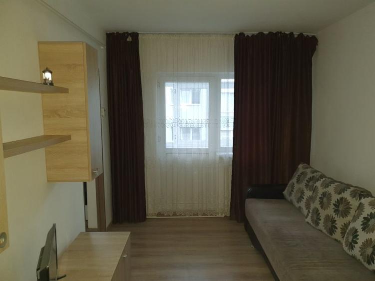 Garsonieră semidecomandată în Central