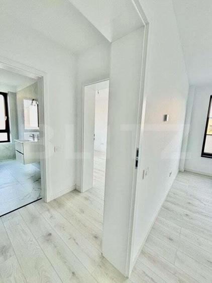 Apartament cu 3 camere decomandat în Torontalului
