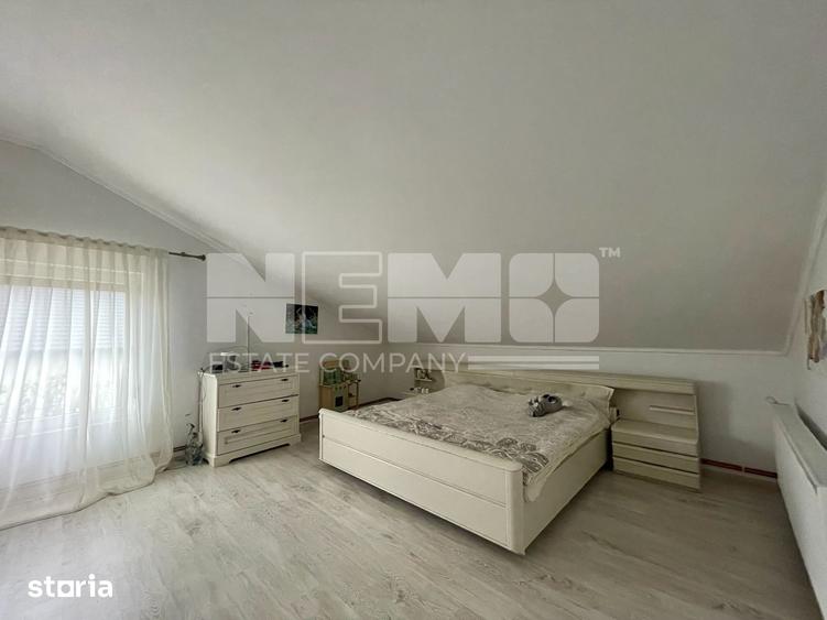 Casă cu 5 camere cu Teren 581 Mp în Vicovu de Sus