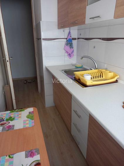 Apartament cu o camera de inchiriat