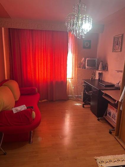 Apartament cu 2 camere decomandat în Ampoi 1