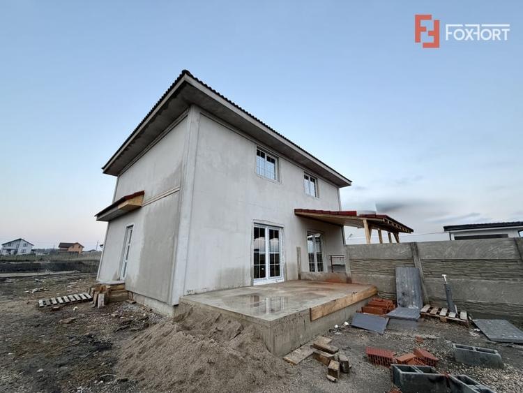 Duplex cu 3 camere cu Teren 350 Mp în Sânandrei