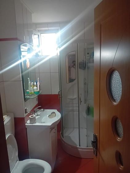Apartament cu 3 camere în Mărăței