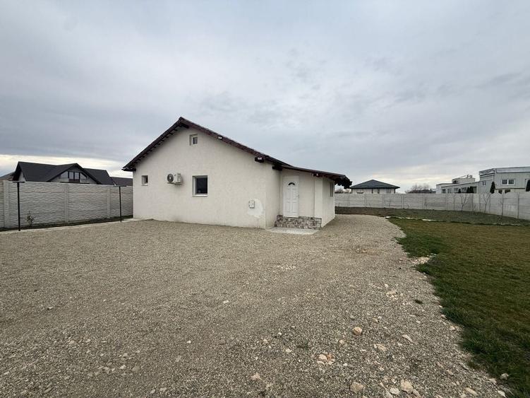 Casă cu 3 camere cu Teren 750 Mp în Bod
