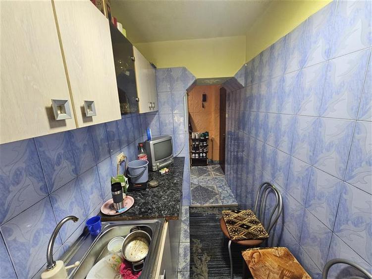 Apartament cu 2 camere nedecomandat, mobilat în Micro I