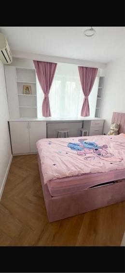 Apartament cu 3 camere decomandat, mobilat în Drumul Taberei
