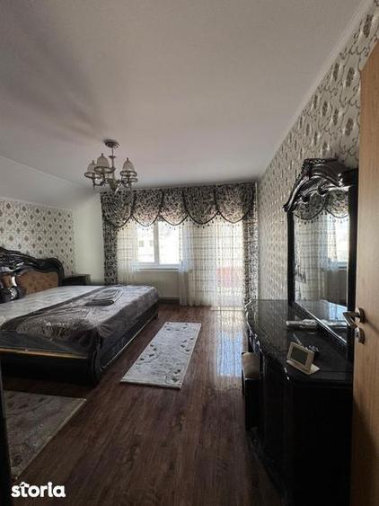 Casă cu 4 camere cu Teren 160 Mp în Central