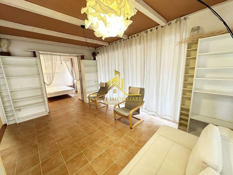 Apartament cu 2 camere semidecomandat, mobilat în Bună Ziua