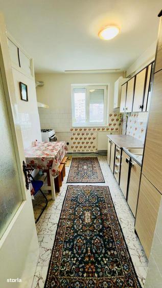 Apartament cu 2 camere în Micro 20