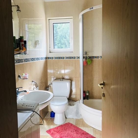 Casă individuală cu 8 camere cu Teren 260 Mp în Ultracentral