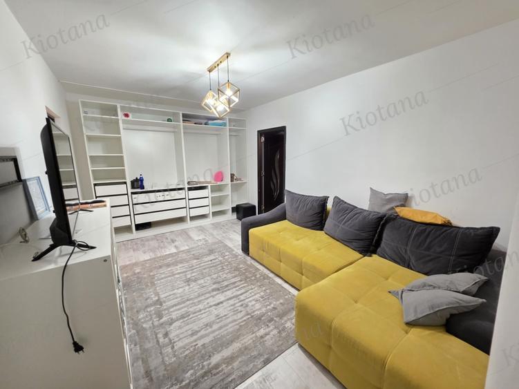 Apartament cu 2 camere semidecomandat în Dristor