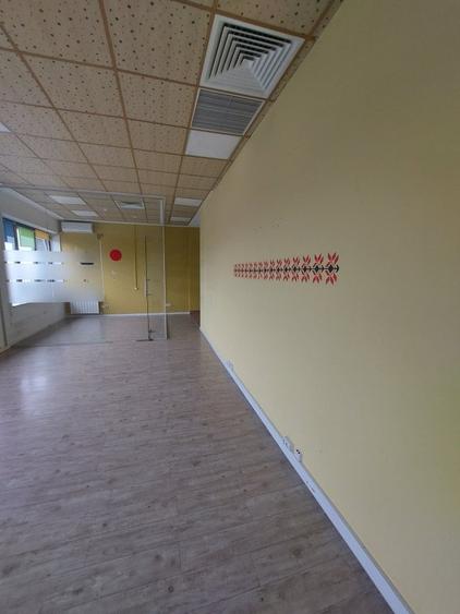 Birou, de 120 mp, în P-ța Unirii