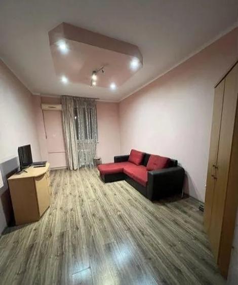 Apartament cu 2 camere decomandat, mobilat în Vatra Luminoasă