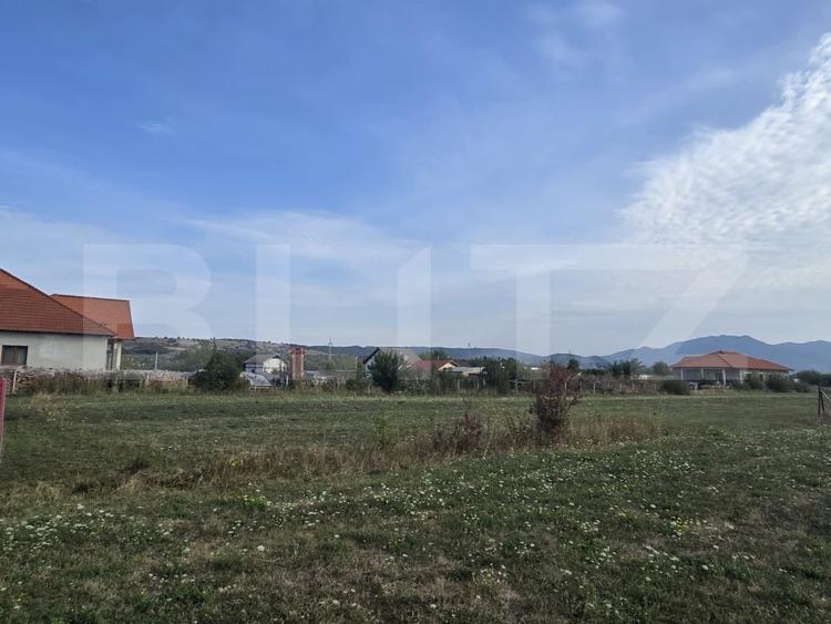 Teren agricol de 1913 mp, în Exterior Nord