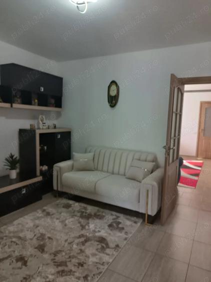 Casă cu Teren 720 Mp în Popești